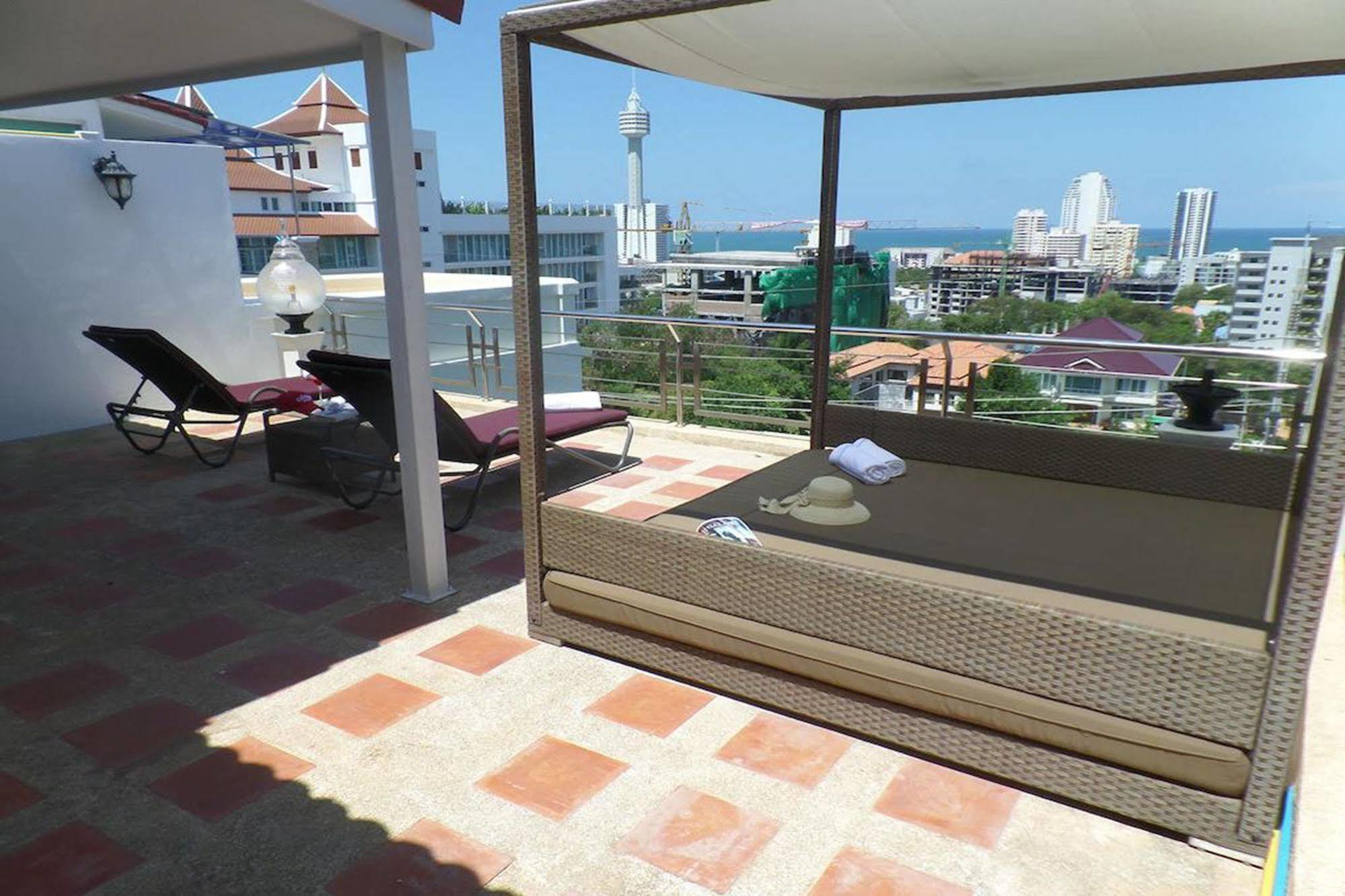 Westbury 3* Паттайя